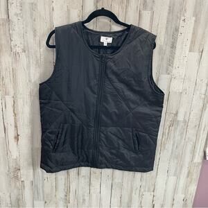 NWT Socialite Black Puffer Full Zip Vest